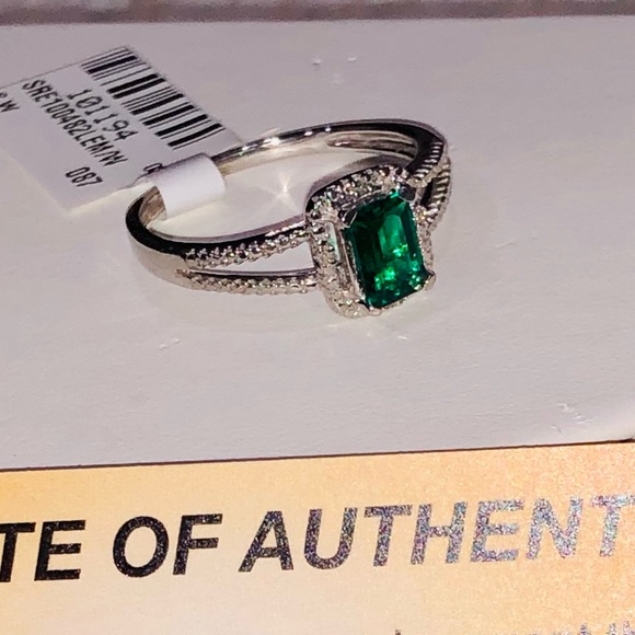 14k white gold vermeil real diamond emerald ring, free appraisal, Christmas goft - Picture 3 of 7